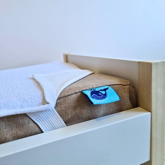 Ūdensnecaurlaidīgs palags gumijas stūros 60x90